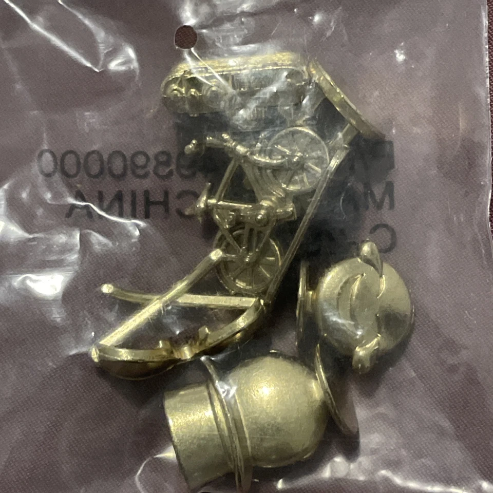 Piezas y dados monopolio vintage en tono dorado nuevos en paquete Foto 2 de 4