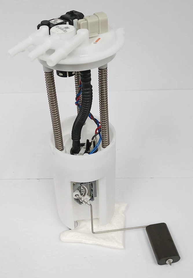 Módulo de bomba de combustible Bosch F00E192493 para Chevrolet GMC Blazer Jimmy 1997-2002 Foto 2 de 4