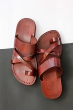 Authentic Jerusalem Leather Flat Sandals - Breathable Comfort and Timeless Craf 