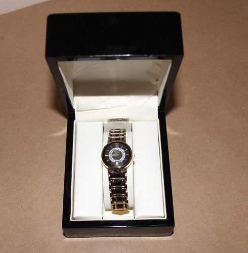 Elgin Womens EG353 Gold-Tone Black Ceramic Crystal Accented Watch w/Box New Bat. - Picture 3 of 24