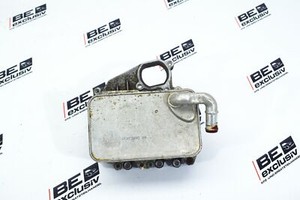 Audi A6 4G Avant 3.0 TDI Ölkühler Kühler Motor Öl Halterung Halter 059117021R