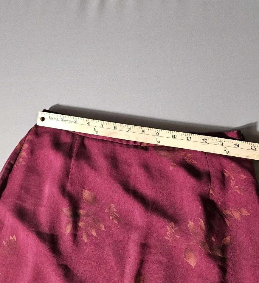 Falda midi floral Villager superposición transparente borgoña talla 12 Y2K jardín hada bruja Foto 4 de 4