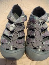 KEEN Boys Glow Sandals Size 6 US youth