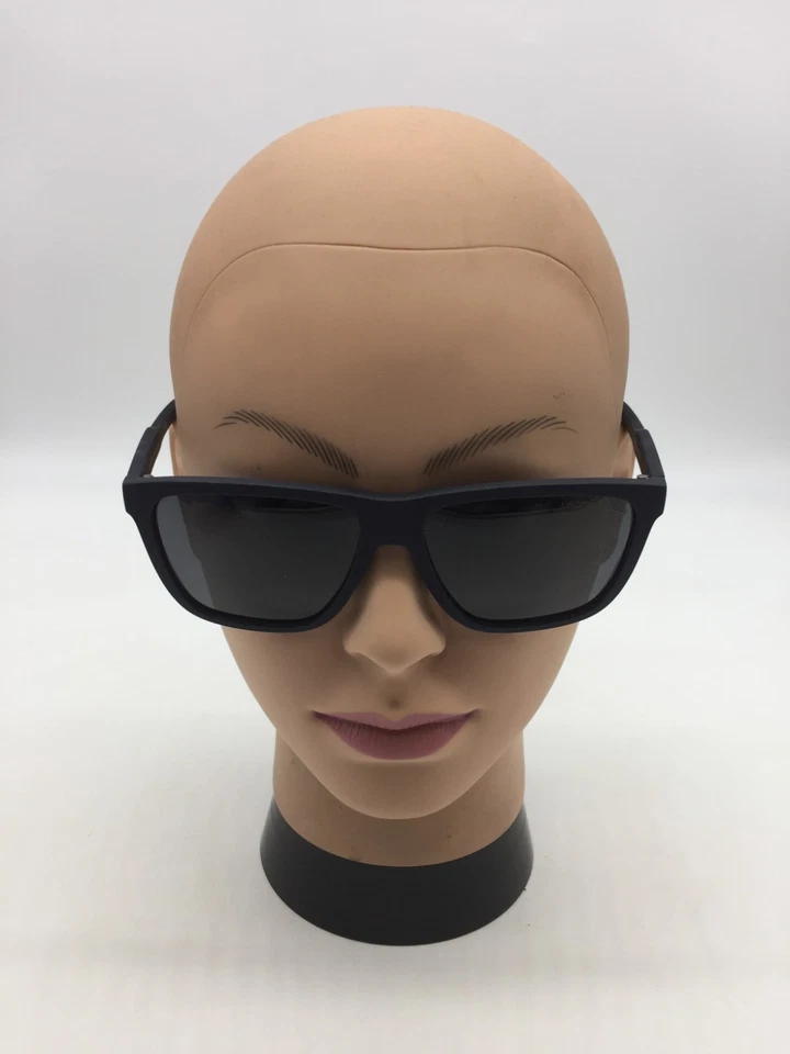 Gafas de sol Lacoste mate con montura azul marino de moda 56-16-143 lentes grises Foto 2 de 4