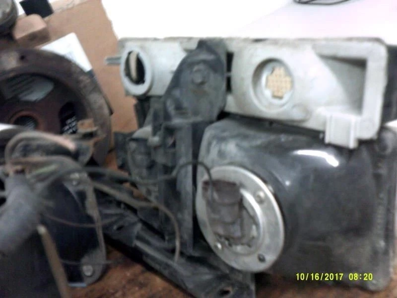 Faro izquierdo conductor con borde negro compatible con 91-93 PARK AVENUE 26566 Foto 2 de 2