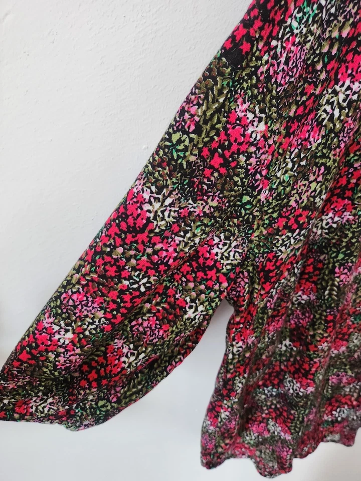 Ladies Next Pink, Red And Green Blouse/Shirt Size 14- Workwear- Casual Smart - Image 3 of 4