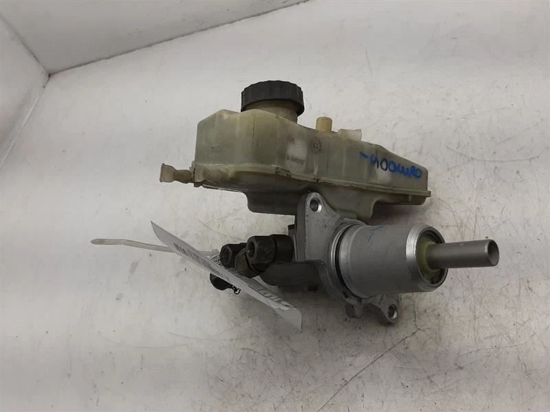 Brake Master Cylinder 02-06 DODGE SPRINTER 3500 05119354AA - Image 2 of 4