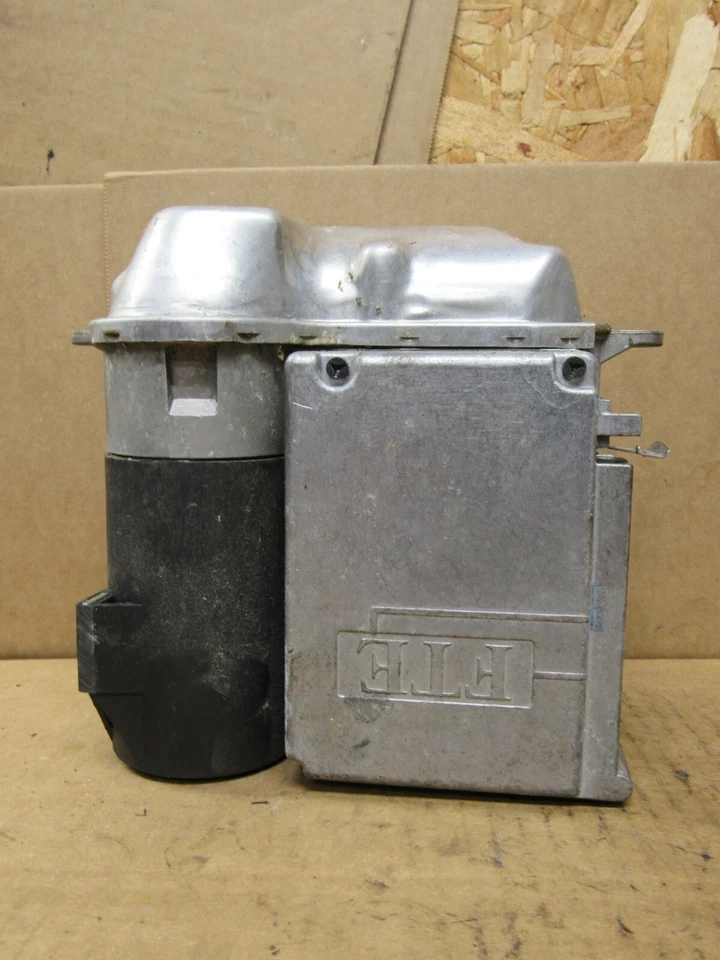 Двигатель насоса ABS 1999 BMW K1200 LT - Изображение 3 из 4