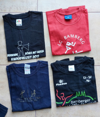 4x Kinder T-Shirt Sportverein Event etc ~ Gr 128 ~ schwarz rot dunkelblau