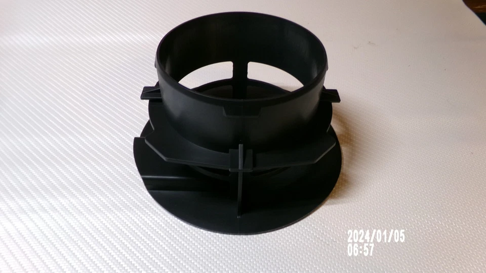 Air Cleaner Hose Duct Inlet Cover Mount 81 - 86 Chevy GMC Truck Blazer Suburban Foto 3 de 4