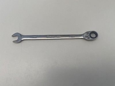 Snap On 11 mm Ratschenschlüssel Flankenantrieb plus umschaltbar 12 Punkt SOXRRM11A Neu