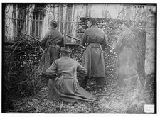 Old French soldiers Guarding Chateau,bayonets,military,Bain News Service