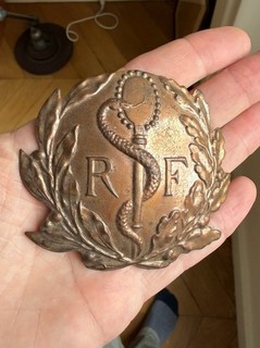 Insigne Casque Adrian Service De Santé