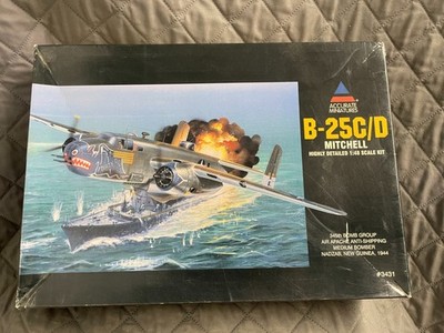 Accurate Miniatures 3431 B-25C/D Mitchell 1/48 Scale Plastic Model Kit #3431