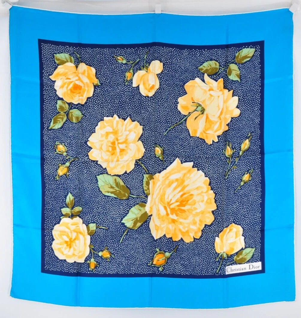 Foulard carré Christian Dior fleur bleu clair 100% soie taille 31,1 x 30,7 occasion