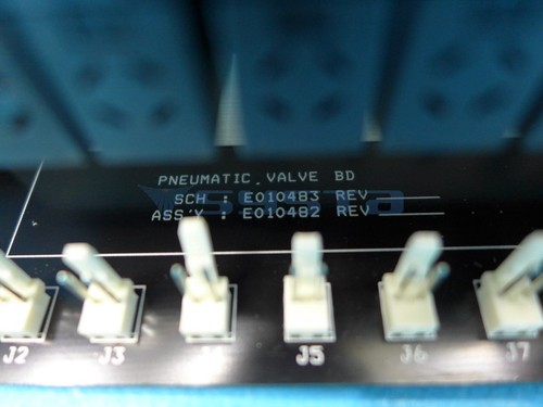 E010482 ASSY, Pneumatic SMC VQD1151-5L0, Solenoid Valve - Picture 8 of 8
