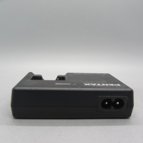 Pentax D-BC63 Charger For Pentax D-Li63 Batteries - Picture 3 of 5