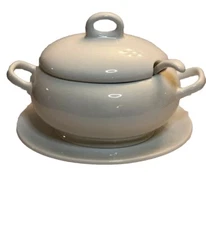 Philippe Richard Ceramic 5 Qt Soup Tureen blanc de blanc Tabletops Unlimited