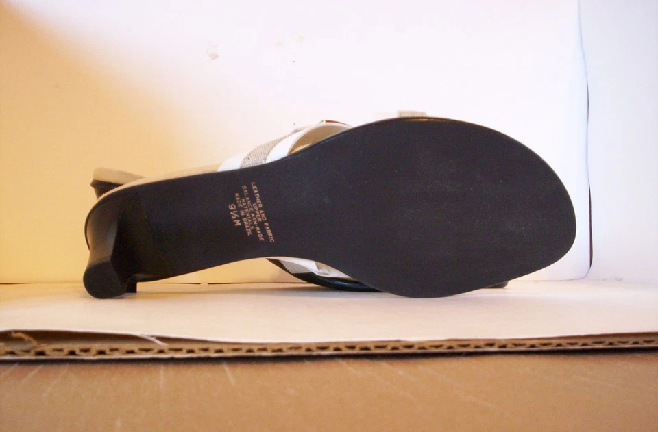 Sandalias para mujer Markon "Bailarina" blancas/beige con punta abierta 9 1/2 M Foto 3 de 4