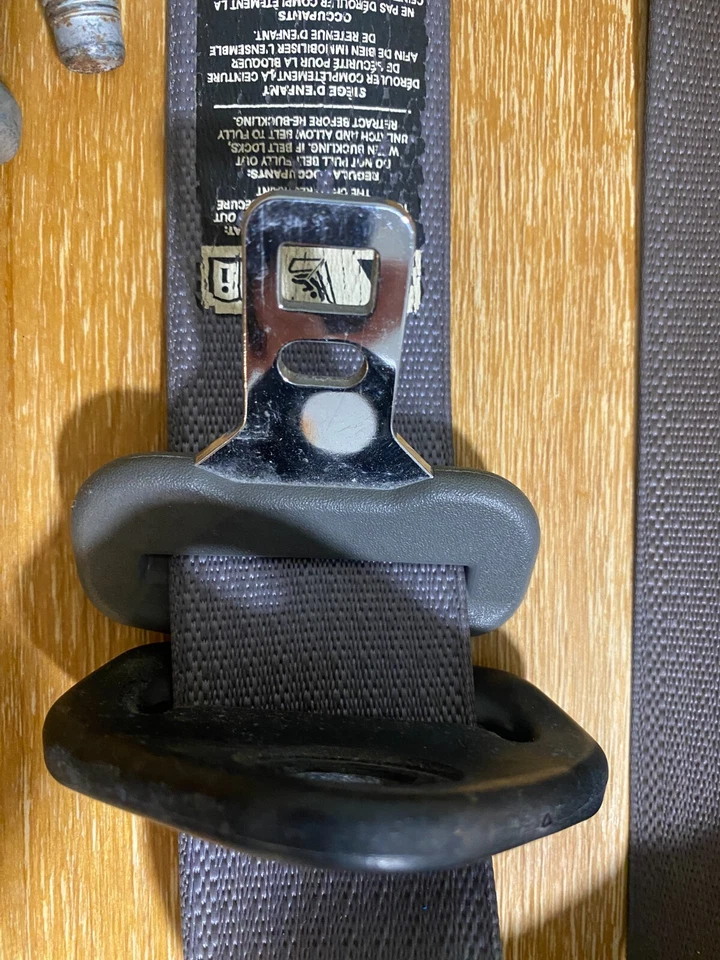 Dodge Caliber Rear Passenger Seatbelt with Hardware - Image 3 of 4