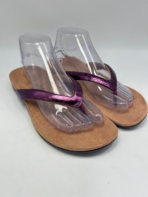 Vionic Women's Dillon Croc Toe Post  Metallic Purple S9  Supportive Sandals EUC