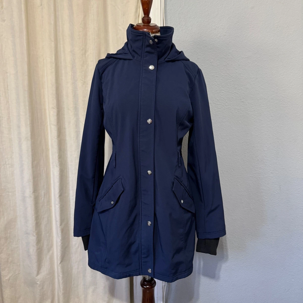 Jessica Simpson Giacca Softshell Lunga Donna – Leggera, Impermeabile, Con Cappuccio E Cintura, Fodera In Pile