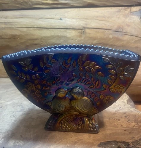 Vintage Fenton Black Amethyst Carnival Glass Love-Birds Vase Stunning