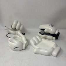 Mickey Mouse 4-Piece Mickey Mouse Glove Hands Desk Set