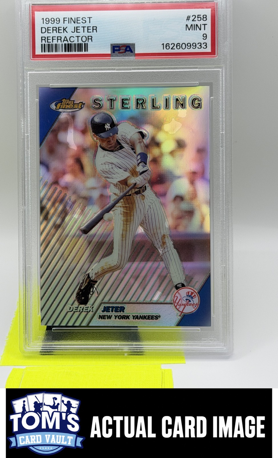 1999 Topps Finest Refractor #258 DEREK JETER New York Yankees HOF PSA 9 view 1