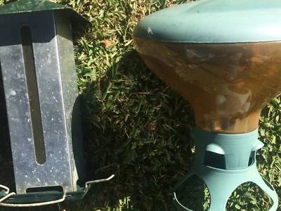 2 Hanging Bird Feeders Metal And Plastic 2 Pet Products Gumtree