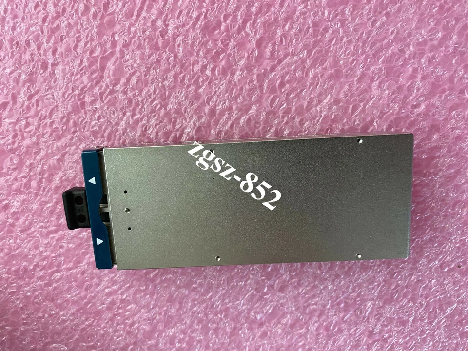 Juniper 740-052504 CFP2-100G-LR4  SMF 1310nm JDSU JC2R10LR4AA1JN1 IPU3A7ZHAA - Image 2 of 3