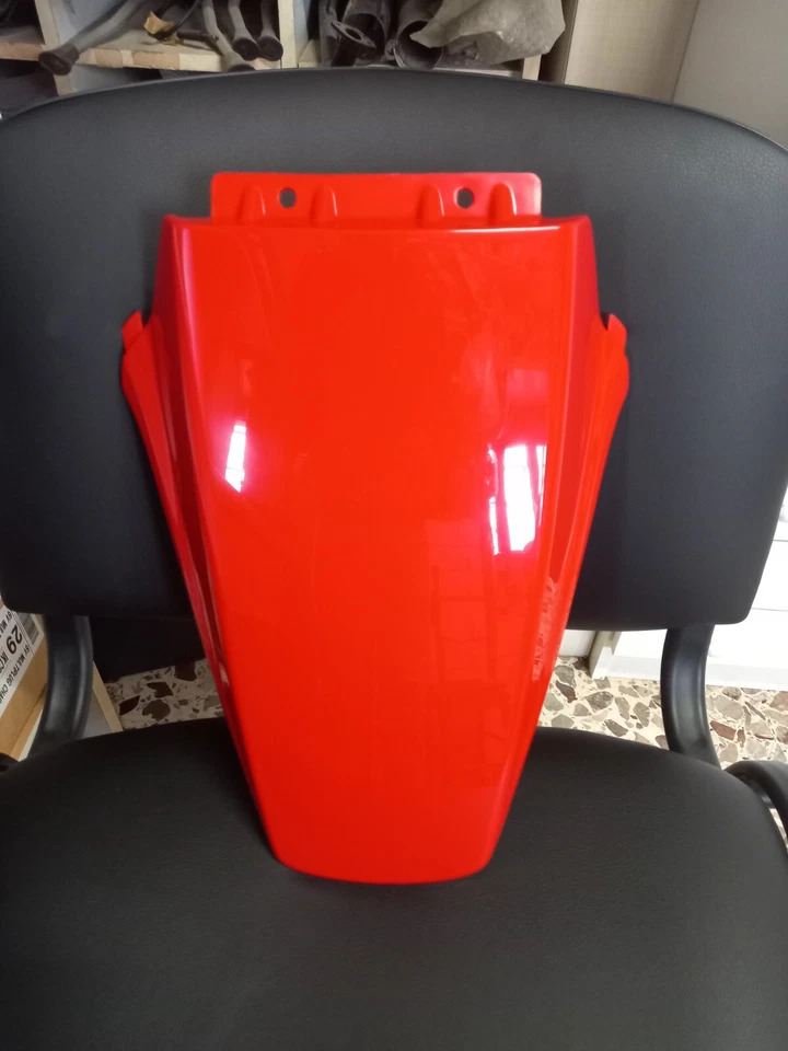 GILERA 00H00608167 Hinteres Kotflügel Passt Für GILERA RCR - SMT 50 Rot - Bild 1 von 1