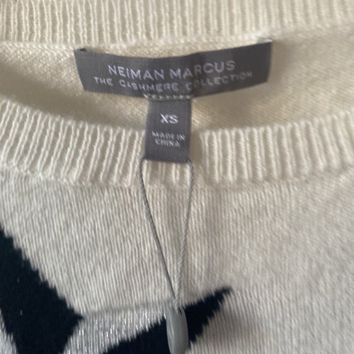 NWT Neiman Marcus Womens Ivory Black Star Cashmere Blend Pullover Sweater Sz XS - Picture 4 of 9