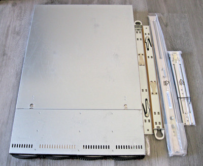 SuperMicro CSE-815 1U 4 -Bay LFF Chassis 4x HDD Tray 1x 600W PSU
