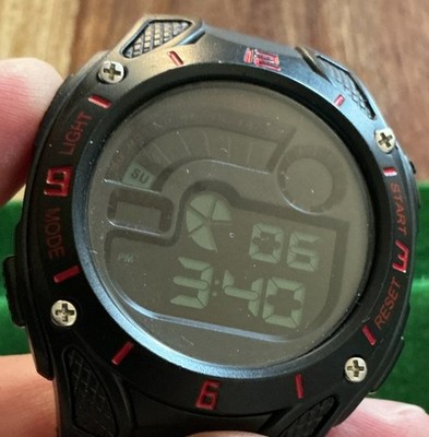 Herrenuhr Fcuk Chronograph schöne klobige Uhr nie benutzt schönes Design