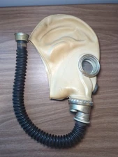 Vintage Gas Mask F-203 w/ Hose Size 3 Collectible Respirator Military Style Read