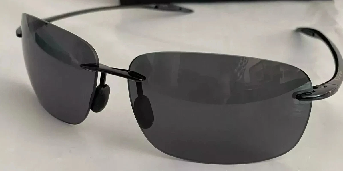 Maui Jim BREAKWALL MJ 422-02 Gloss black / Grey Polarized