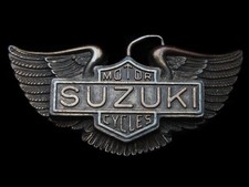 LB23169 VINTAGE 1970s  SUZUKI  JAPANESE BRAND MOTORCYCLE COMPANY BELT BUCKLE