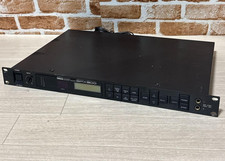 YAMAHA SPX900 Multi-Effects Processor Tested and in good working order.
