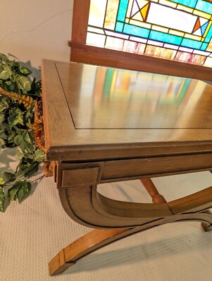 Vtg MCM Hollywood Regency Drexel Heritage Triune MCM end table