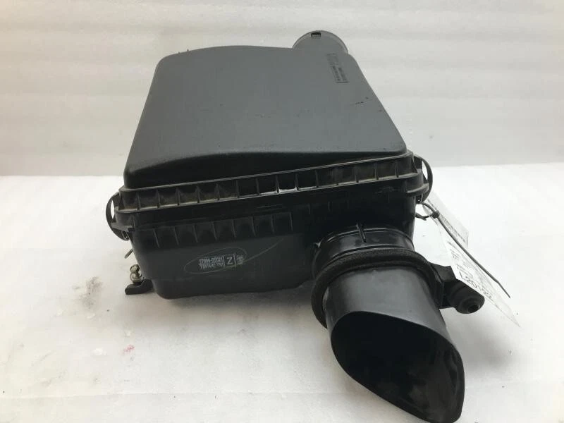 Toyota Tundra Sequoia 2010-2013 8 cilindros filtro de admisión caja OEM Foto 3 de 4