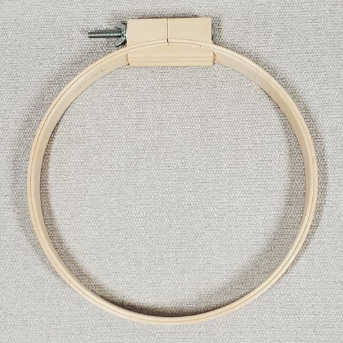 Hand EMBROIDERY QUILTING HOOP 9½-10" x ¾" WOOD Very Good Condition Used - Picture 3 of 3