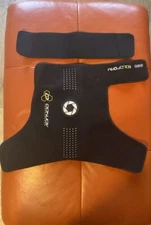 DonJoy Performance Coldform Black Shoulder Wrap for Hot and Cold Therapy