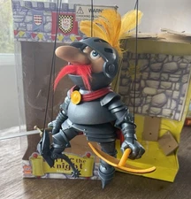 Medieval Knight Puppet Marionette in Box Daniel Oates New Open Box Bozart Toys