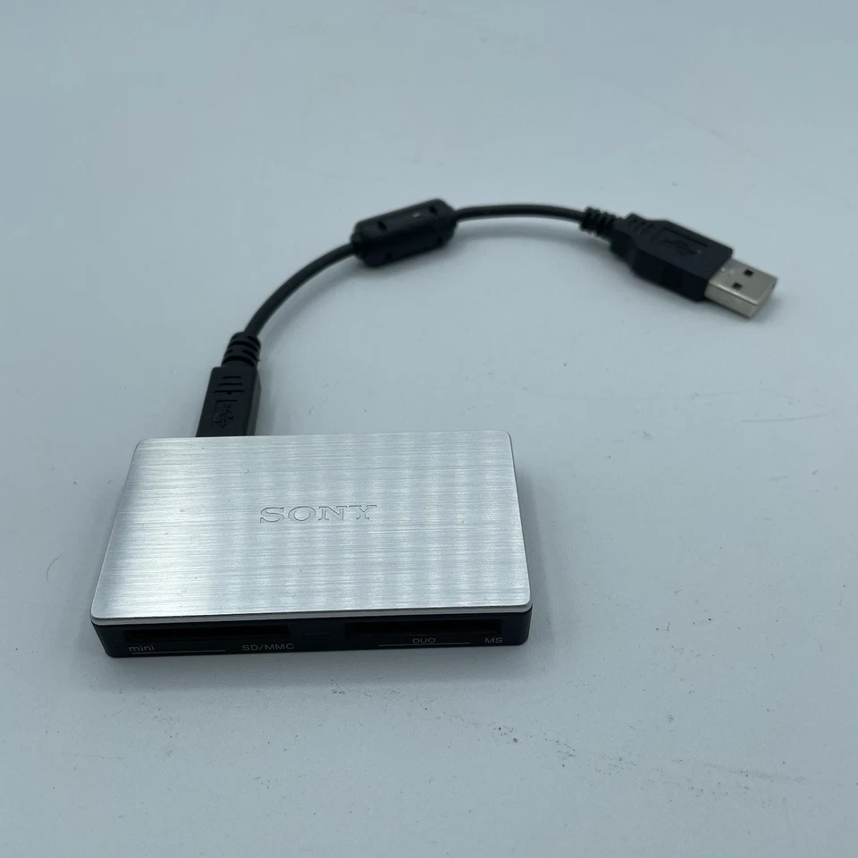 Sony Memory Stick 3 Card Lot (16MB, 512MB, 1 GB) + Case & Sony MRW62E-T Reader - Image 4 of 4