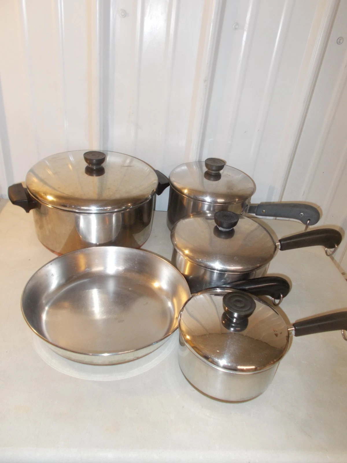 LOT OF ​Vintage Revere Ware Copper Bottom Cookware STOCKPOT SKILLET SAUCEPANS