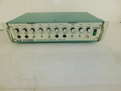 A-M SYSTEME Mikroelektroden AC Verstärker Modell 1800 (PQY67)