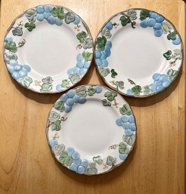 Vintage Metlox Poppytrail SCULPTURED GRAPE Bread Plates 6.25  Set of 3  pottery