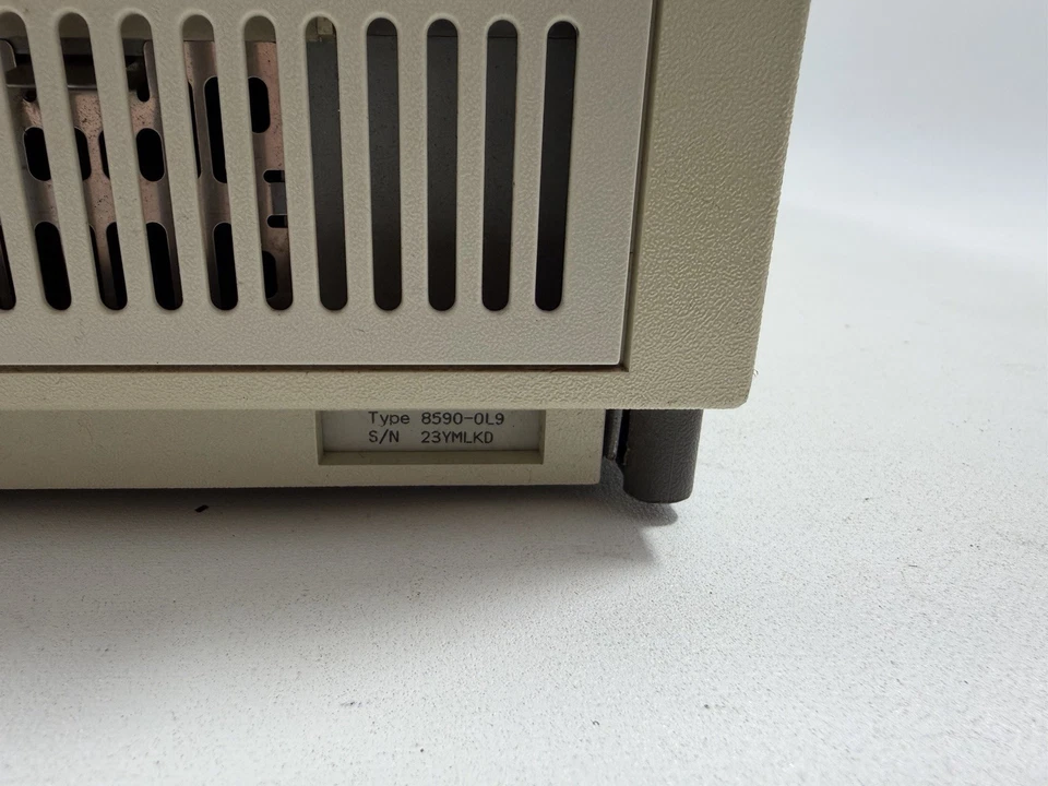 Computador pessoal IBM PS/2 modelo 90 XP 486 tipo 8590-0L9 antigo não testado - Imagem 4 de 4