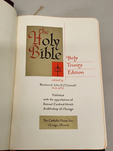 Vintage The Holy Bible Holy Trinity Edition The Catholic Press Chicago 1951 - Picture 12 of 17